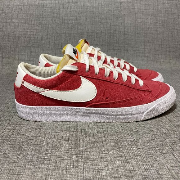 Nike Low Red Blazer Shoes - Picture 1 of 10
